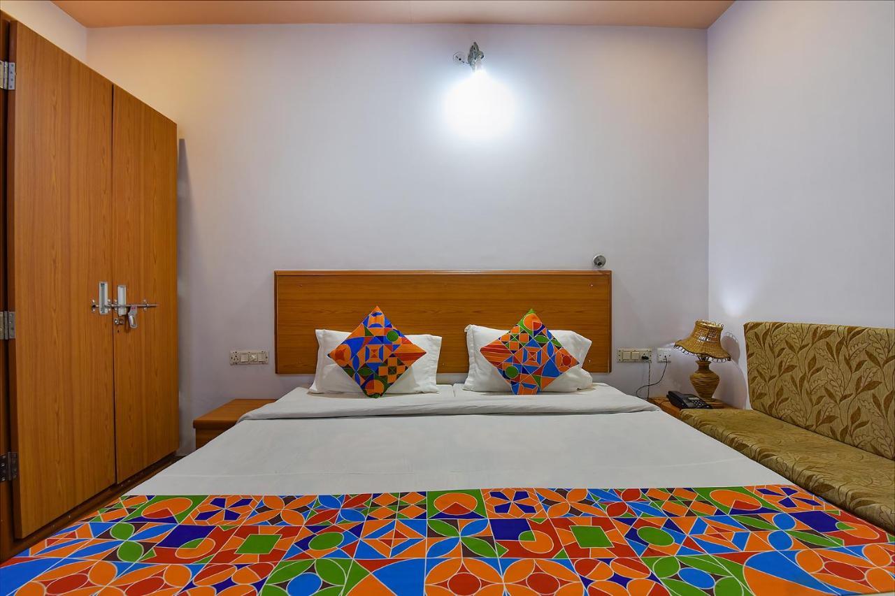 Airport Sky Inn Hotel Dźajpur Zewnętrze zdjęcie